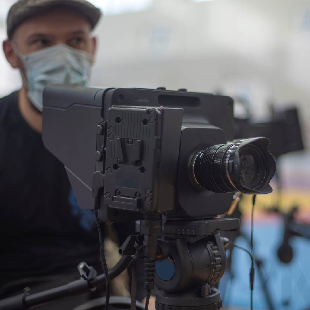 The Cheapest Camera Equipment to Include in Your Set