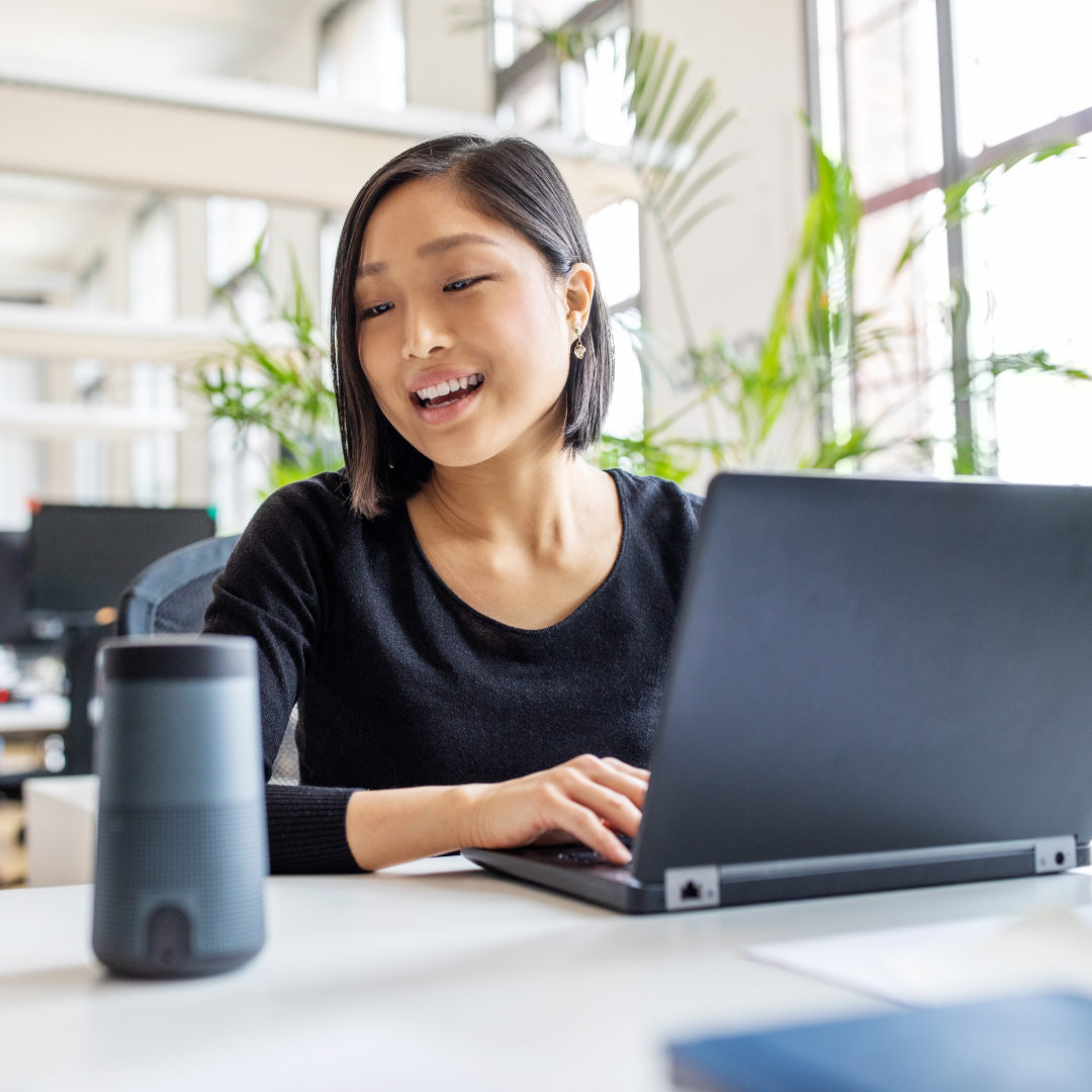 How to Work With a Virtual Assistant